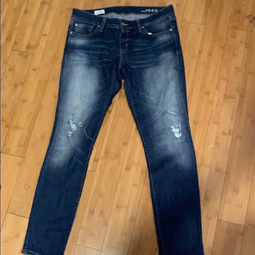 Gap distressed skinny jeans